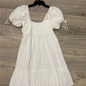 Chic White Puff Sleeve Mini Dress